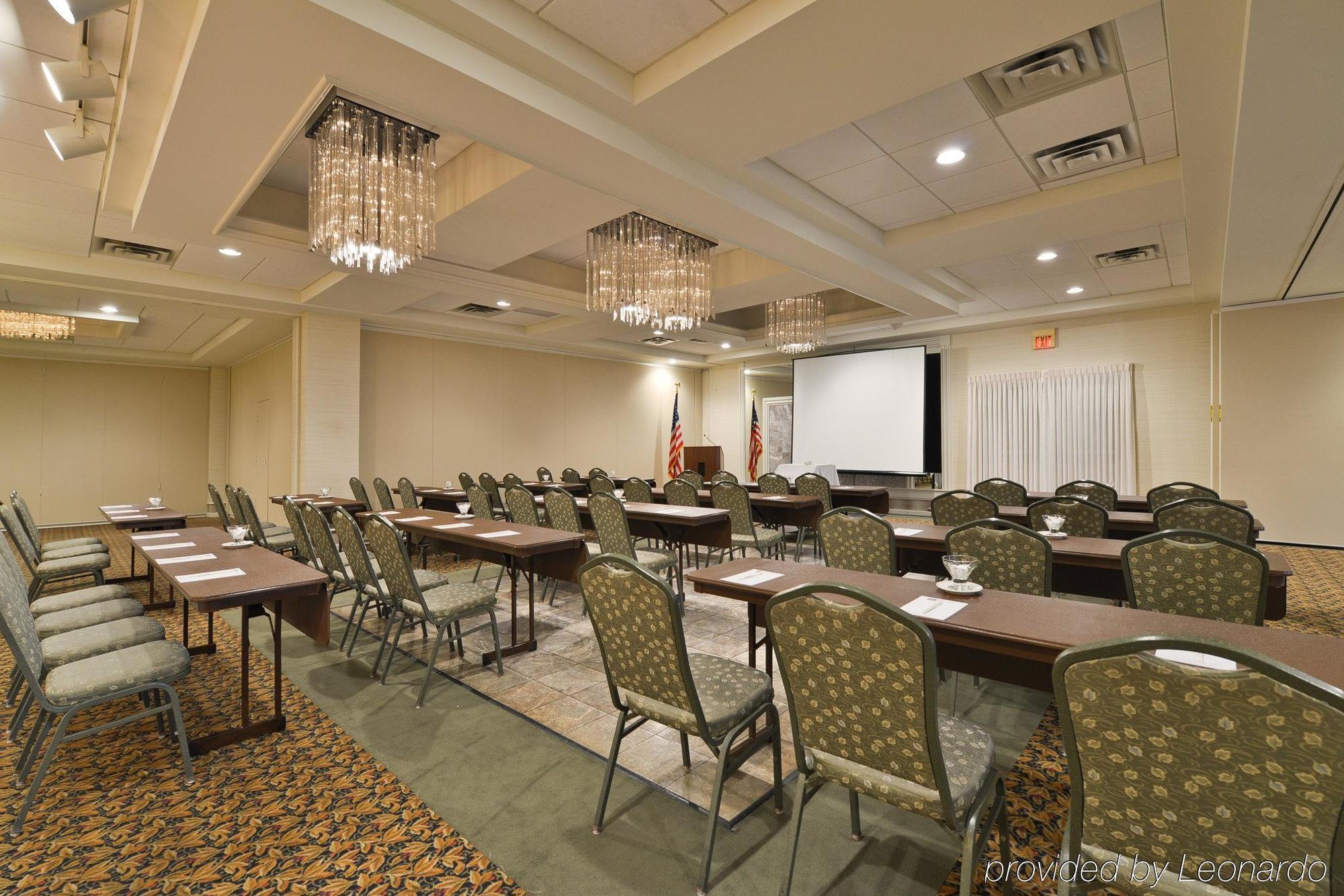 Holiday Inn Wilkes Barre - East Mountain, An Ihg Hotel Екстер'єр фото