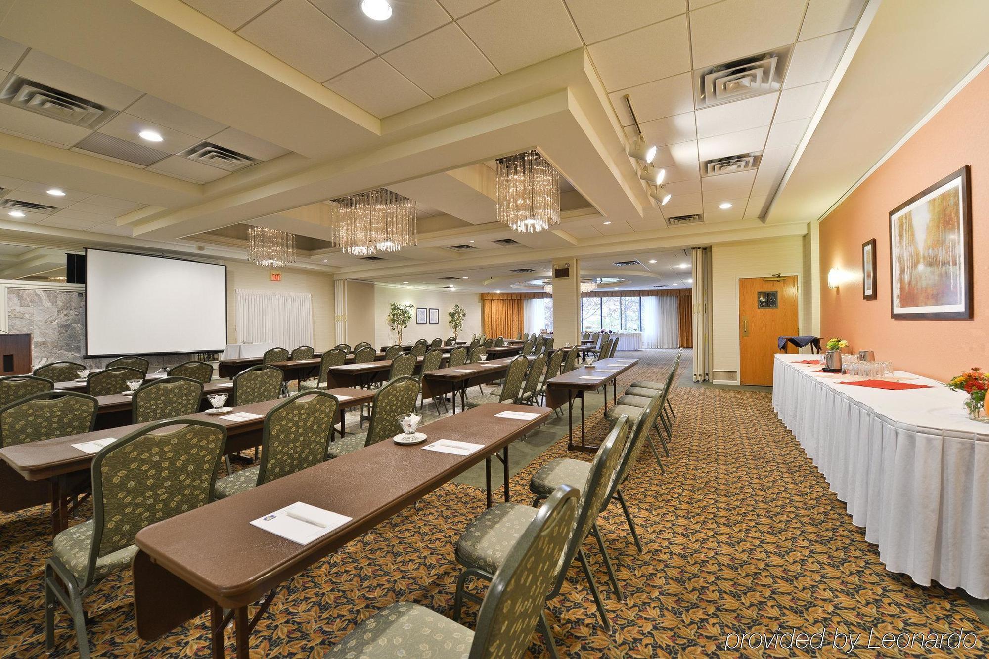 Holiday Inn Wilkes Barre - East Mountain, An Ihg Hotel Екстер'єр фото